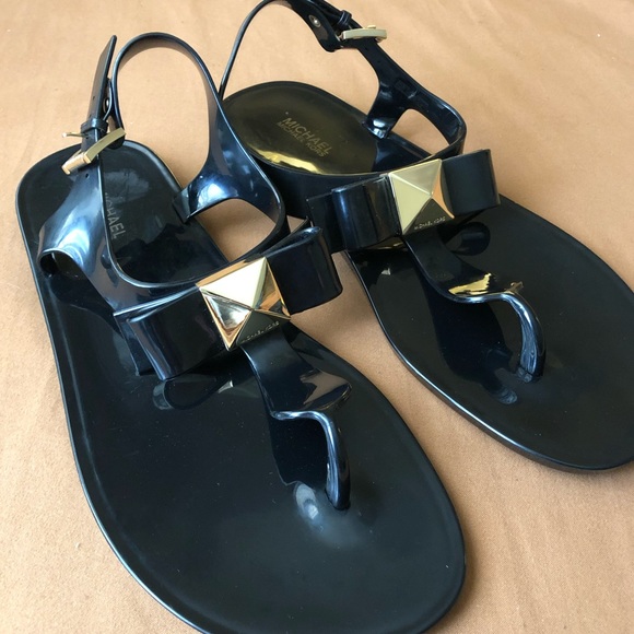 Michael Kors Aliza Jelly Sandals - Picture 3 of 8